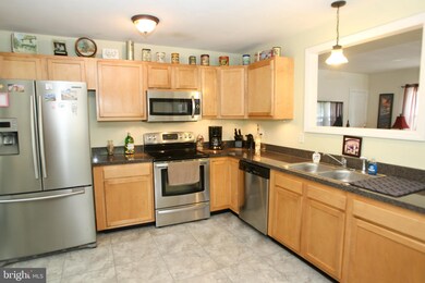 1607 W Willow Run Dr, Wilmington, DE 19805 - photo 6