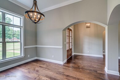 Dining Room/Entry