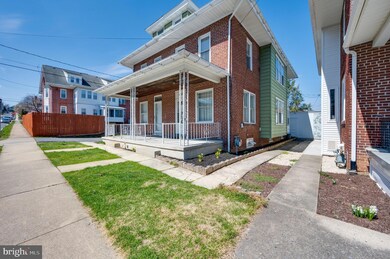 2515 Grant St, Reading, PA 19606 - photo 2