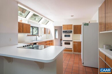 unlisted-address, Charlottesville, VA 22903 - photo 4