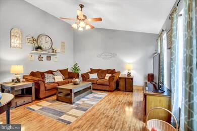 1441 Mallard Dr E, Chambersburg, PA 17202 - photo 7