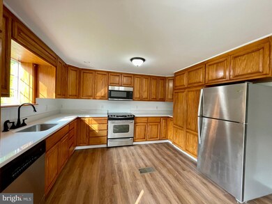 3617 Goldmiller Rd, Bunker Hill, WV 25413 - photo 6