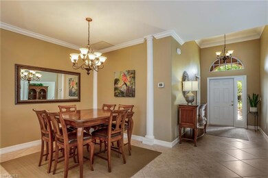 Formal / casual dining area