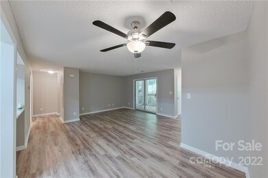 1052 Churchill Downs Ct unit i, Charlotte, NC 28211 - photo 5
