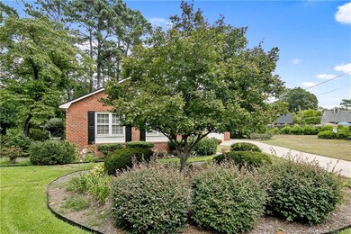 2300 Vandemere Ave, Fayetteville, NC 28304 - photo 3