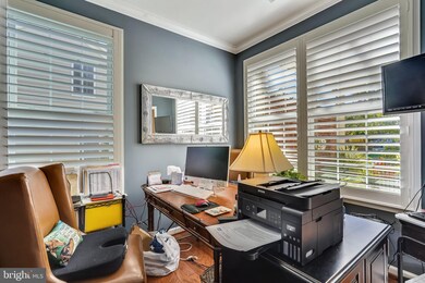 44326 Mchenry Square, Ashburn, VA 20147 - photo 7