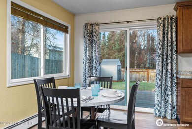 Dining_Area_1