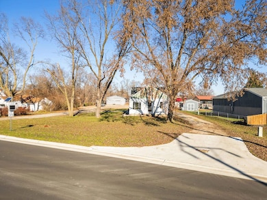 4265 Lafayette Rd, Evansdale, IA 50707 - photo 4