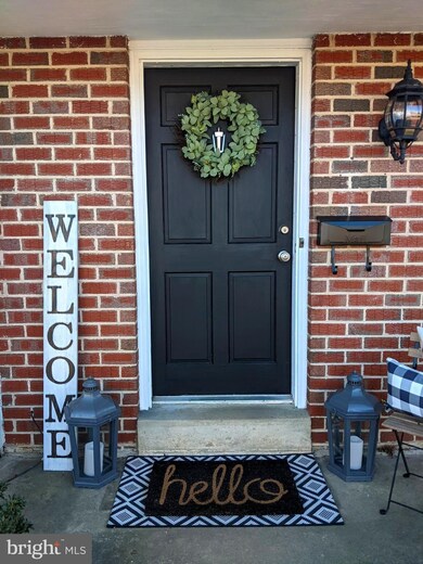 4590 Marianne Dr, Brookhaven, PA 19015 - photo 2