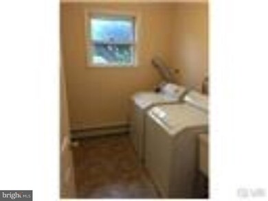 4556 S Sunset Dr, Coopersburg, PA 18036 - photo 4