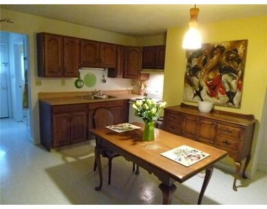 12 Almy St unit 12, Newport, RI 02840 - photo 6