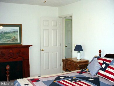 9891 Woodbine Way, New Market, VA 22844 - photo 7