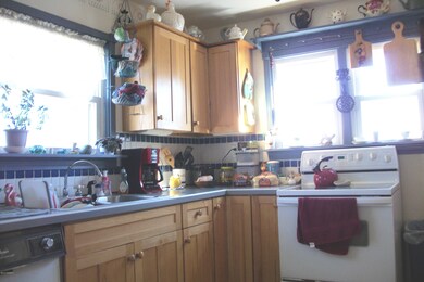 5811 Bacon Rd 001.JPG
