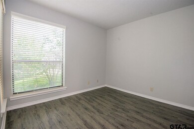 5803 5803 Hollytree, Tyler, TX 75703 - photo 6