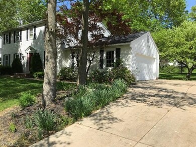 2 CAR SIDE LOAD GARAGE - MATURE TREES AND LANDSCAP