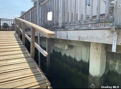 33 W 12th Rd, Broad Channel, NY 11693 - photo 2