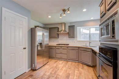 15530 Lago Villa Dr, Tomball, TX 77377 - photo 7