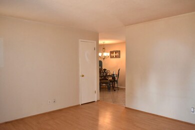 3110 Brooks Dr, Enid, OK 73701 - photo 4