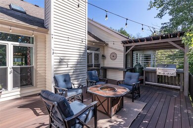 17008 Kimwood Ct, Chesterfield, MO 63005 - photo 4