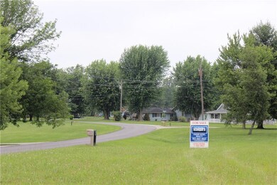 1000 E Santee Dr, Greensburg, IN 47240 - photo 5