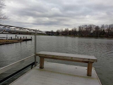 921 E Santee Dr, Greensburg, IN 47240 - photo 3