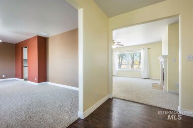 405 W S 7th St, Homedale, ID 83628 - photo 7