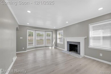 2619 W 8 Mile Rd, Highland Park, MI 48203 - photo 5