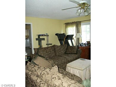 4245 Cedar Creek Ln, Prince George, VA 23875 - photo 5