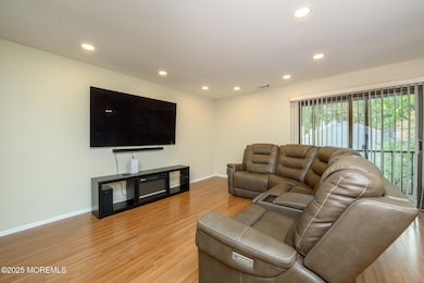 184 Edinburgh Ct unit 184, Matawan, NJ 07747 - photo 6