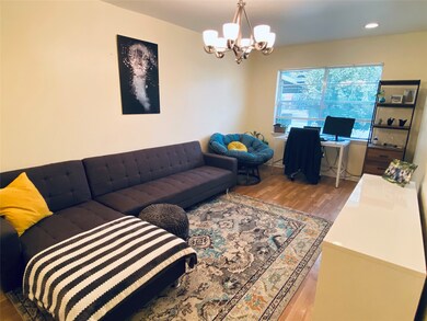 512 Moody St, Houston, TX 77009 - photo 7