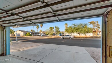 2110 S Del Rio Dr - 32