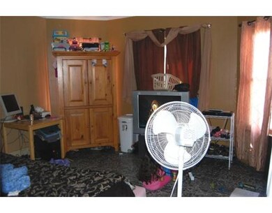 26 Florence St unit 28, Lawrence, MA 01841 - photo 6