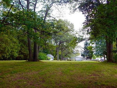 111 Curran Rd, Cumberland, RI 02864 - photo 3