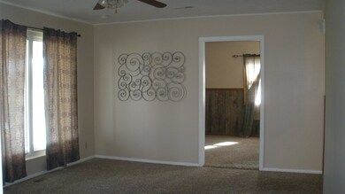 911 S Jefferson St, Princeton, IN 47670 - photo 6