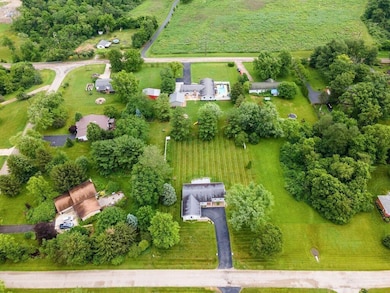 Very private lot.