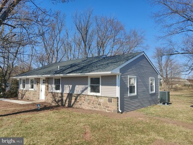 15 Betty Ln unit 53, Royersford, PA 19468 - photo 3