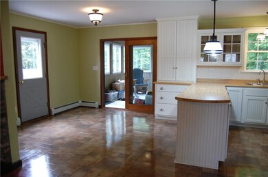 Kitchen/Dining