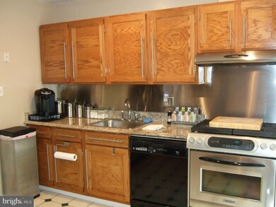 7456 Colton Ln, Manassas, VA 20109 - photo 3