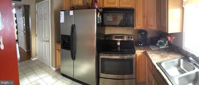 1139 Pumpkin Center Rd, Petersburg, WV 26847 - photo 4