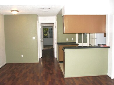 2467 Nugget Ln unit B, Tallahassee, FL 32303 - photo 6