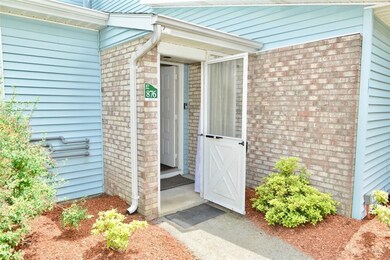 876 Halifax Dr, Warwick, RI 02886 - photo 2