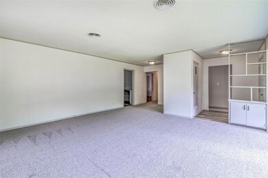 1231 W Hull St, Denison, TX 75020 - photo 7