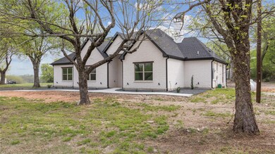 3190 Fm 151, Whitewright, TX 75491 - photo 3