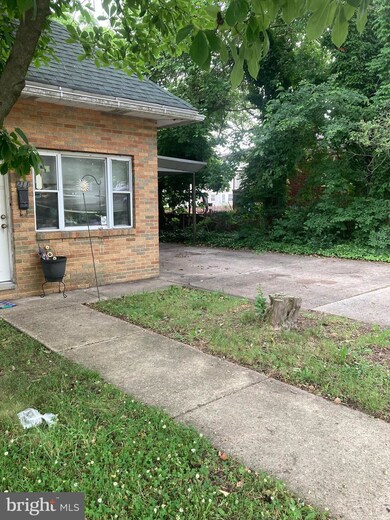 211 Berkley Rd, Paulsboro, NJ 08066 - photo 3