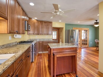 150 N Main St, Whitinsville, MA 01588 - photo 4