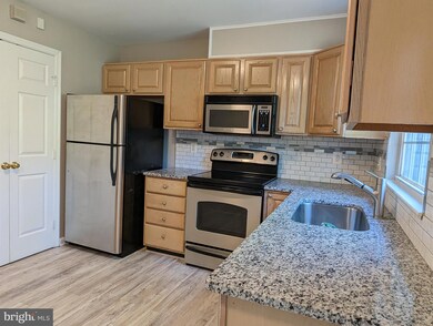 1732 Grover Glen Ct unit 148, Woodbridge, VA 22192 - photo 4