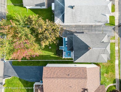 1214 Loomis Ave, Scranton, PA 18504 - photo 6