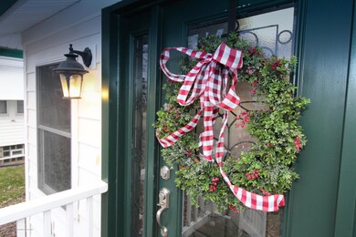 Please come in!