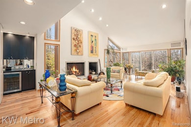 28485 S Harwich Dr, Farmington Hills, MI 48334 - photo 7