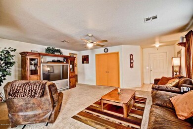 07 Living Rm